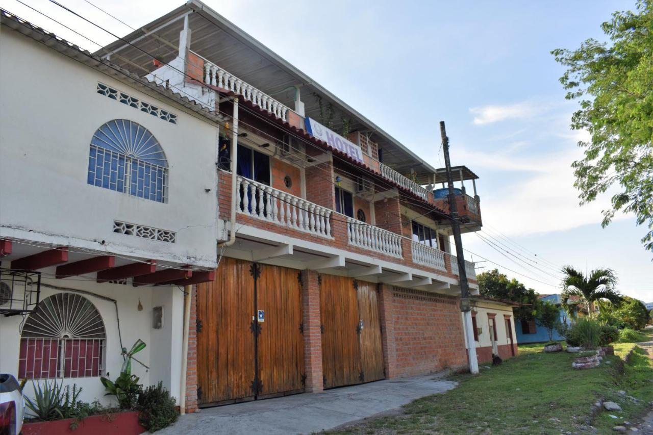 Hotel Luna Llena Mariquita Bagian luar foto