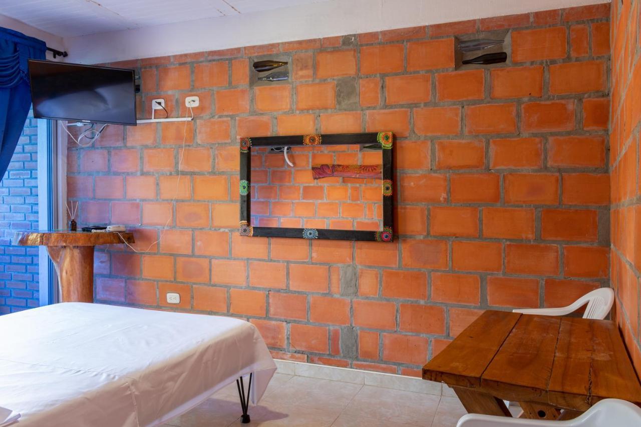 Hotel Luna Llena Mariquita Bagian luar foto